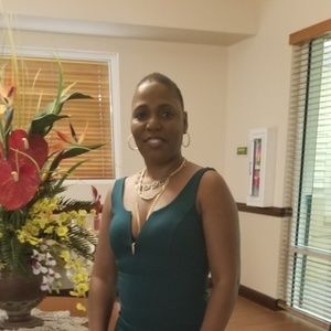 Meet your Posher, Diana